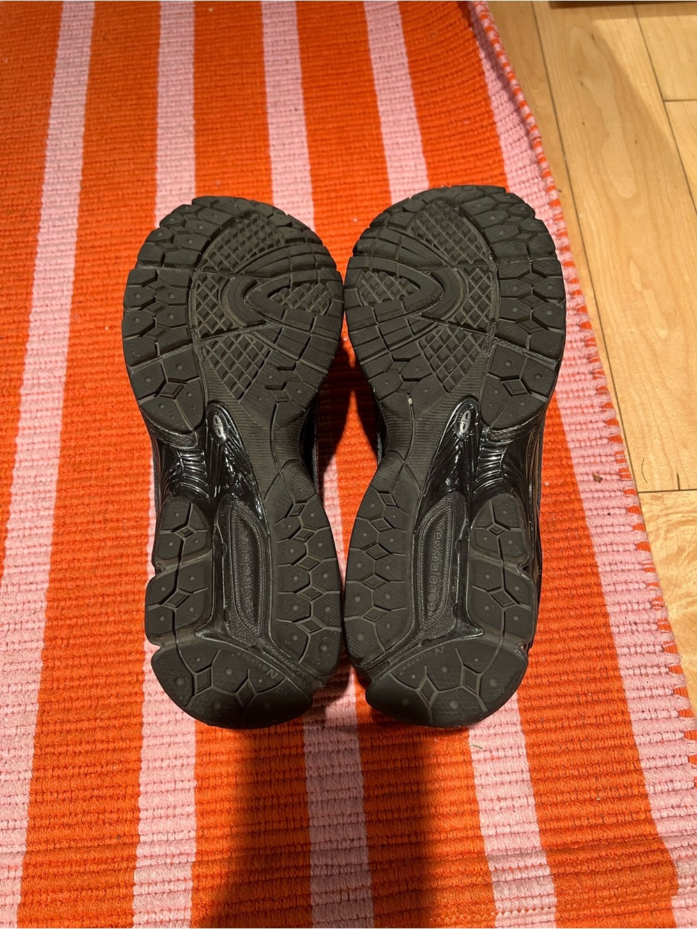 The New Balance 1906L Black Croc - Picture 7 of 9